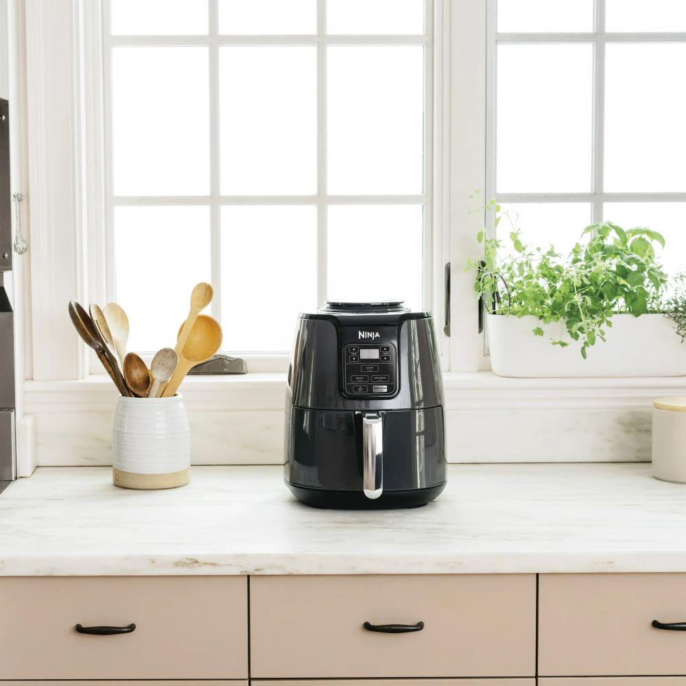 Ninja 4QT. Air Fryer (AF100WM) - Black