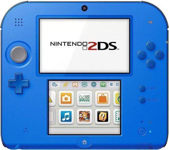 Nintendo 2DS Handheld Gaming Console 4GB in Electric Blue Mario Kart 7 Edition in Excellent condition