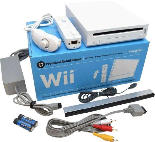 Nintendo  Wii Video Game Console - White - Acceptable
