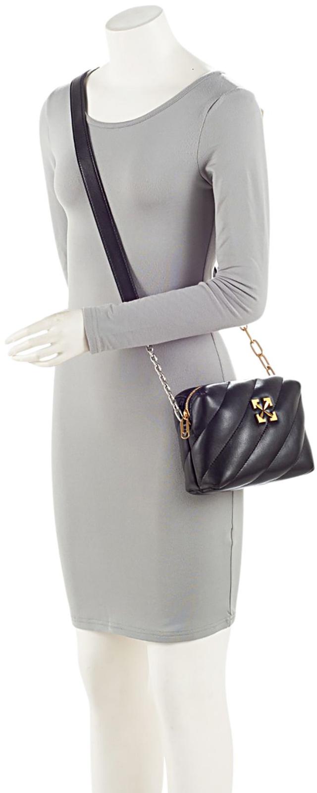 https://cdn.reebelo.com/pim/products/P-OFFWHITEQUILTEDLEATHERJACKHAMMERCAMERABAG/BLA-image-4.jpg