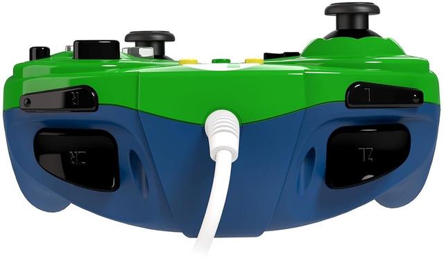 https://cdn.reebelo.com/pim/products/P-PDPWIREDFIGHTPADFORNINTENDOWIIU/LUI-image-3.jpg