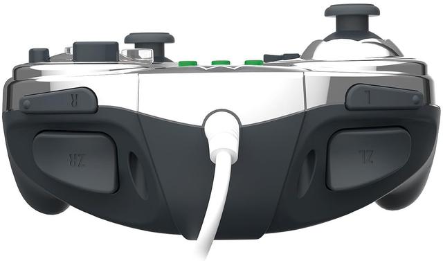 https://cdn.reebelo.com/pim/products/P-PDPWIREDFIGHTPADFORNINTENDOWIIU/MET-image-3.jpg