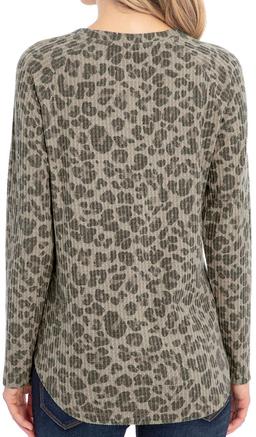 Peace & Pearls Women's Waffle Knit Tunic S - Leopard
