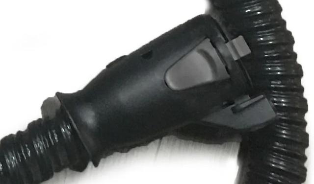 https://cdn.reebelo.com/pim/products/P-RAINBOWE2MAINHOSE/BLA-image-2.jpg