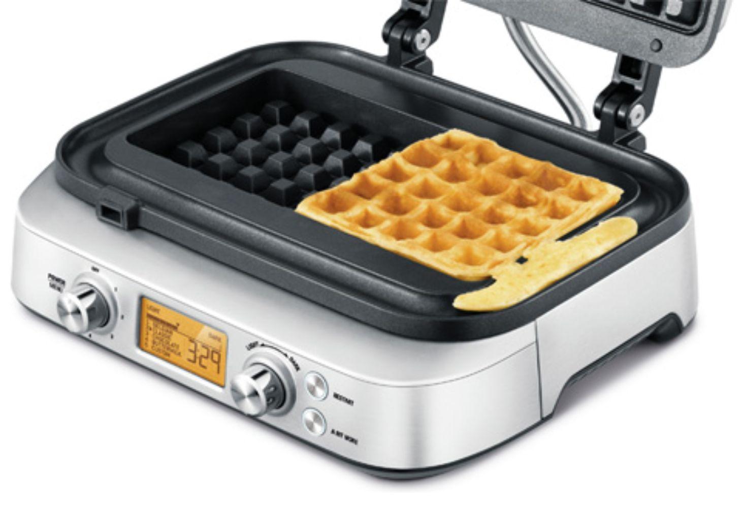 Refurbished Sage BWM620 the Smart Waffle Pro Waffle Maker - Reebelo US