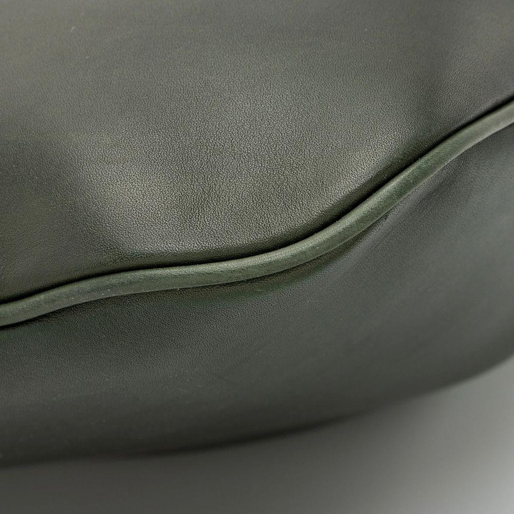 Saint Laurent Calfskin Paris VII Medium Hobo - Calfskin - Green