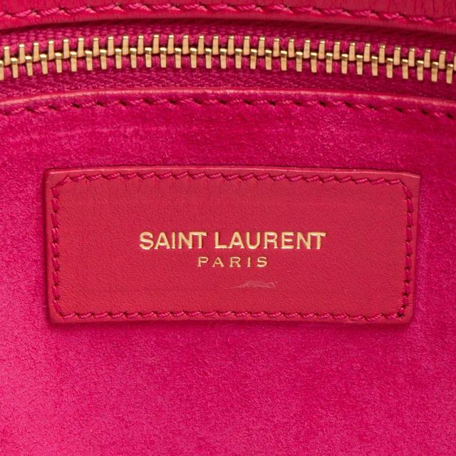 https://cdn.reebelo.com/pim/products/P-SAINTLAURENTCALFSKINSACDEJOURSMALLTOTE/PIN-image-7.jpg