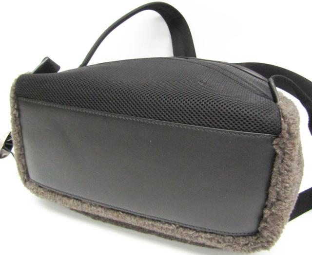 https://cdn.reebelo.com/pim/products/P-SALVATOREFERRAGAMOLEATHERBACKPACK/BLA-image-4.jpg