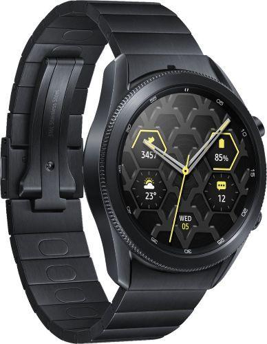 Samsung Galaxy Watch3 (Bluetooth) - 4GB - 45mm - Mystic Black Titanium Case with Black Titanium Titanium Strap