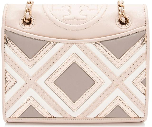 https://cdn.reebelo.com/pim/products/P-TORYBURCHMATTELEATHERGEOFLEMINGSHOULDERBAG/BEI-image-2.jpg