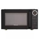 Kenmore  0.9 cu-ft Microwave in Black in Excellent condition