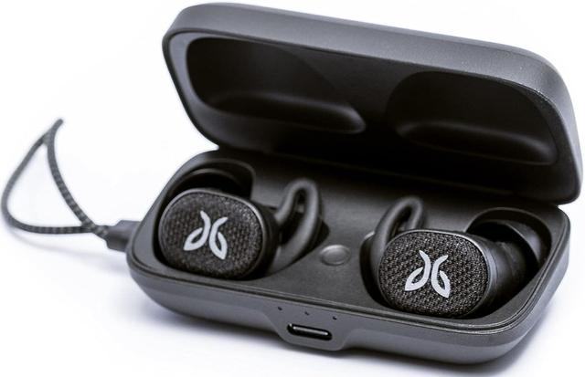 Jaybird  Vista 2 True Wireless Headphones With Charging Case in Black in Excellent condition