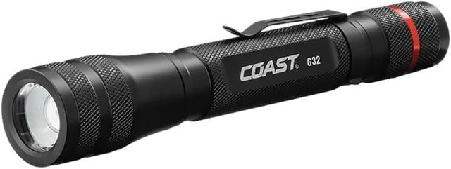 Coast  20484 G32 LED Flashlight Black 465 Lumens in Black in Premium condition