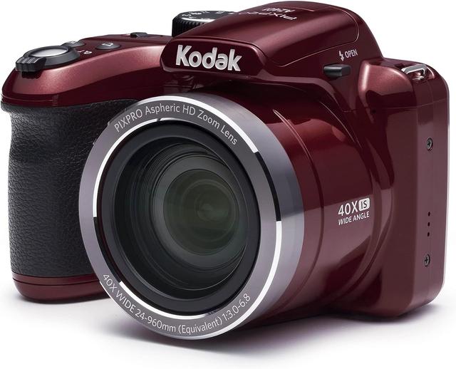 Kodak  AZ401RD PIXPRO Digital Camera with 16 Megapixels and 40x Optical Zoom in Red in Excellent condition