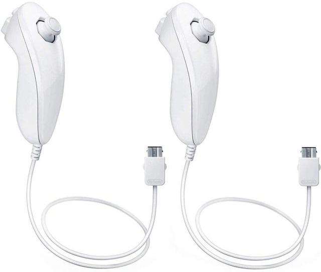 Nintendo  Wii Nunchuck Wired Controller (2Pack) in White in Excellent condition