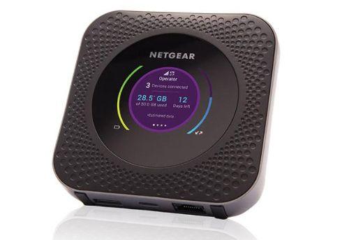 NetGear  Nighthawk M1 4G LTE Mobile Router in Black in Acceptable condition