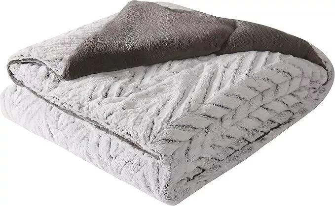 Christian Siriano Luxury Reversible Faux Fur Throw 60" x 70"