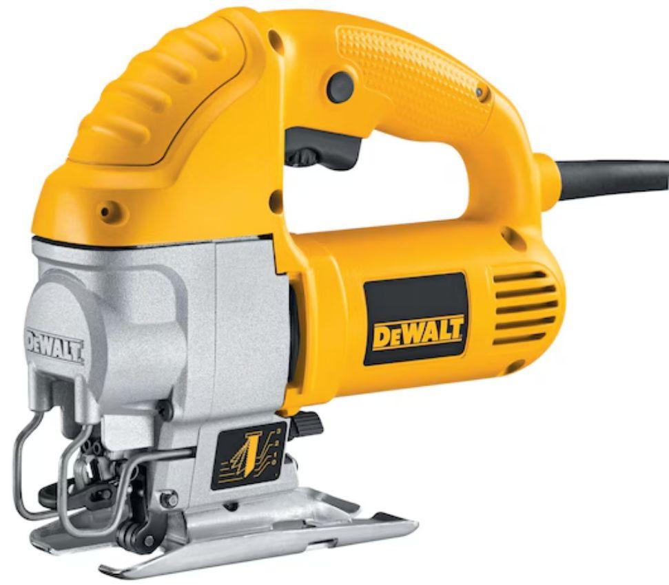 Dewalt DW317KR 5.5 Amp Electric Variable Speed Jig Saw - Yellow - Excellent