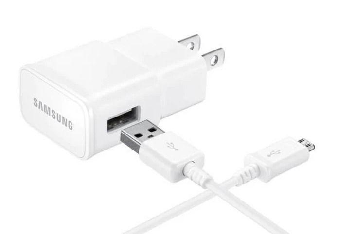 Samsung Fast Charge Wall Charger - White - Excellent