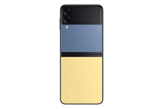 Galaxy Z Flip3 (5G) 256GB Unlocked in Bespoke Edition (Yellow/Blue) in Good condition