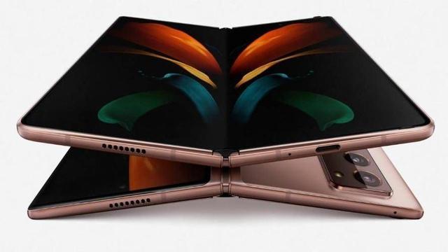 Galaxy Z Fold 2 5G 256GB Unlocked in Mystic Bronze in Excellent condition