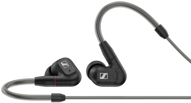 Sennheiser IE 300 In-Ear Audiophile Headphones in Black in Pristine condition