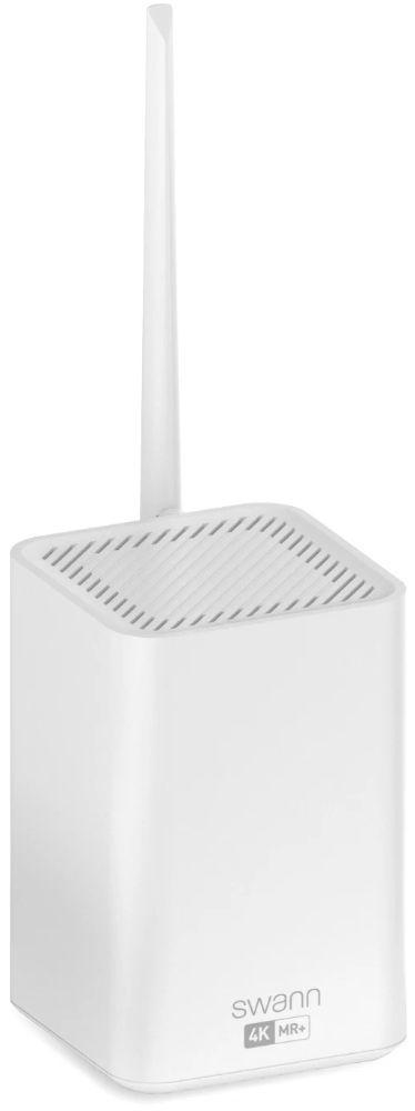 Swann  MaxRanger4K™ Solar 3 Camera Security System (SWNVK-MR4KSD3) - White - Excellent