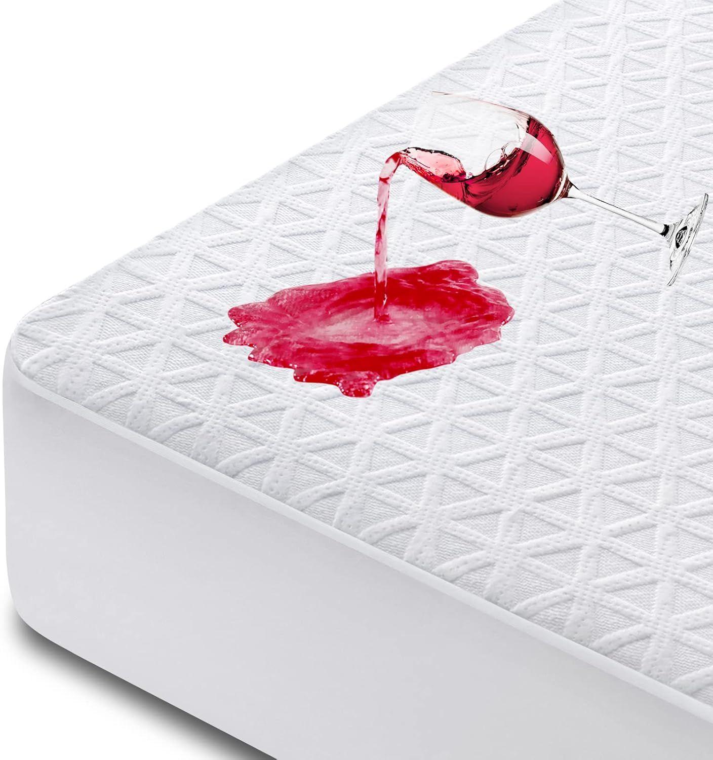 Wzhoufie  100% Waterproof Mattress Protector Queen (60"x 80") - White - Excellent
